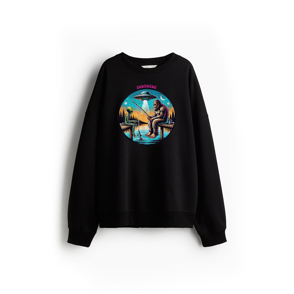 Funny Bigfoot And Alien Fishing Bigfoot And Alien UFO Sweatshirt