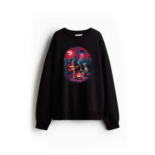 Funny Alien And Bigfoot Campfire Moon UFO Adventure Hiking Sweatshirt