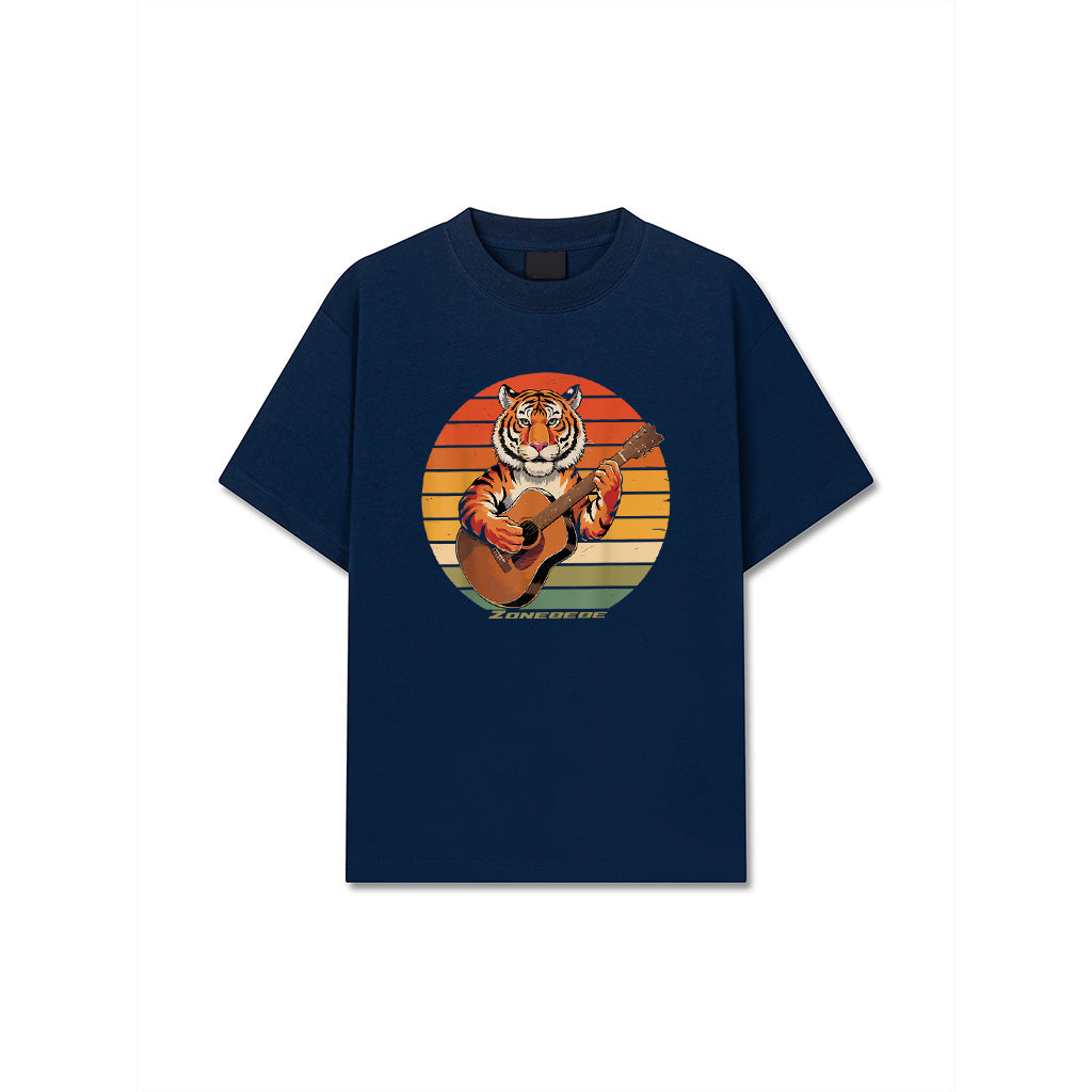 Tiger Playing Guitar Vintage Guitar Retro Rock Guitarist T-Shirt